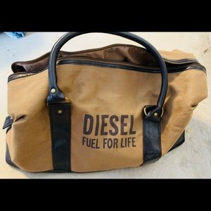 Diesel cargo lightweight travel bag
